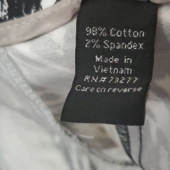 Apt 9 essentials capri pants Size 14 - Picture 8 of 8